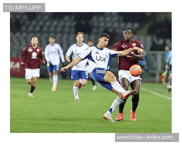 国王杯精彩对决那不勒斯绝杀AC米兰全场沸腾转会风波再起