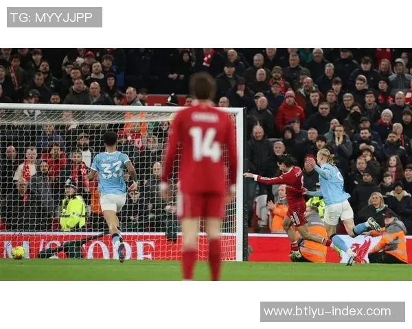 欧联杯阿森纳大胜利物浦全场沸腾补时绝杀引发转会热议