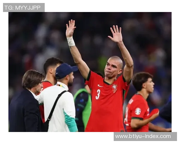 世界杯波尔图大胜里昂五球狂潮绝杀瞬间点燃全场激情解析